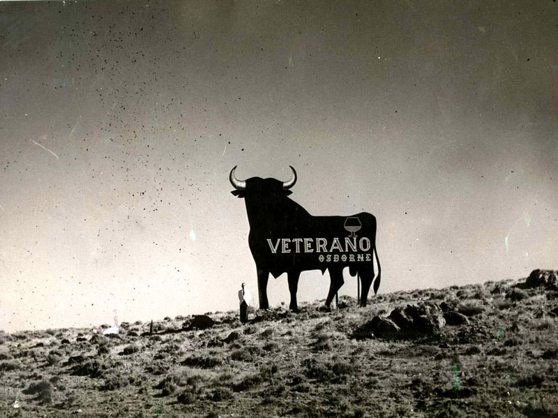 compania_toro_de_osborne_v2.jpg